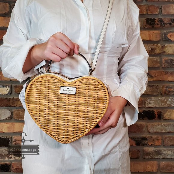 Kate Spade New  Love Shack Wicker Heart Crossbody Neutral Parchment AUTHENTIC - Picture 2 of 8